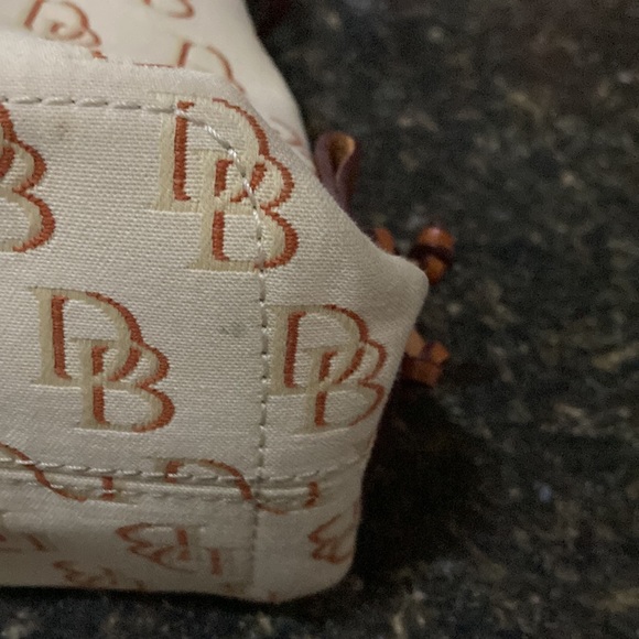 Dooney and Burke monogram white canvas purse - Picture 10 of 10